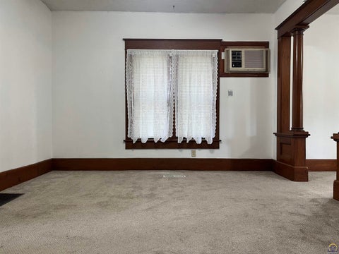 Tiny photo for 416 E 1st St, Eskridge, KS 66423 (MLS # 246804)