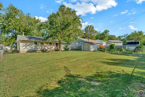 Tiny photo for 3129 SW Grand Ct, Topeka, KS 66614 (MLS # 246713)