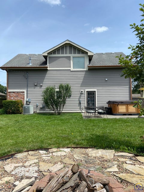 Tiny photo for 7111 SW Wheatfield Ln, Topeka, KS 66619 (MLS # 245103)