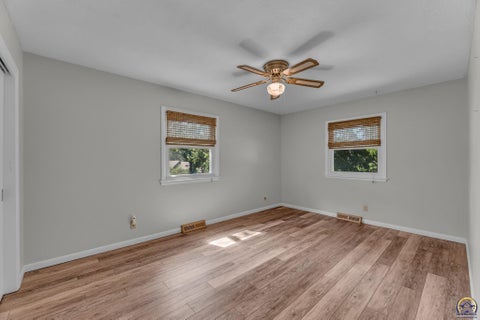 Tiny photo for 1950 SW Navajo Ln, Topeka, KS 66604 (MLS # 245890)