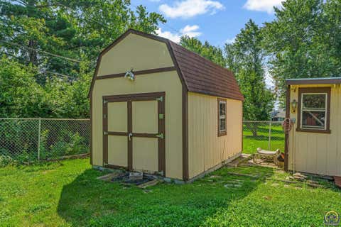 Tiny photo for 1950 SW Navajo Ln, Topeka, KS 66604 (MLS # 245890)