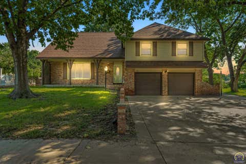 Tiny photo for 1950 SW Navajo Ln, Topeka, KS 66604 (MLS # 245890)