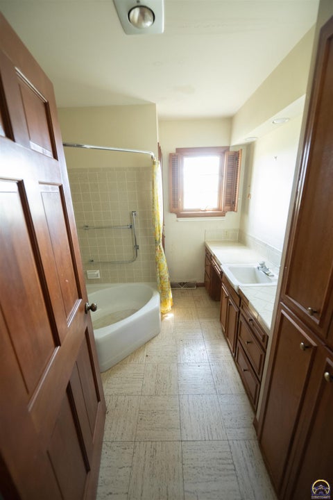 Tiny photo for 315 E Logan Ave, Emporia, KS 66801 (MLS # 246375)