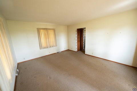 Tiny photo for 315 E Logan Ave, Emporia, KS 66801 (MLS # 246375)