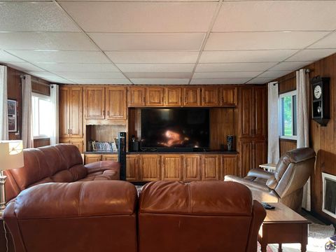 Tiny photo for 2769 SE Allen Dr, Topeka, KS 66605 (MLS # 244576)