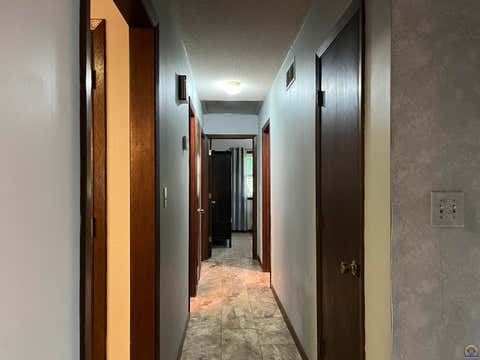Tiny photo for 2769 SE Allen Dr, Topeka, KS 66605 (MLS # 244576)