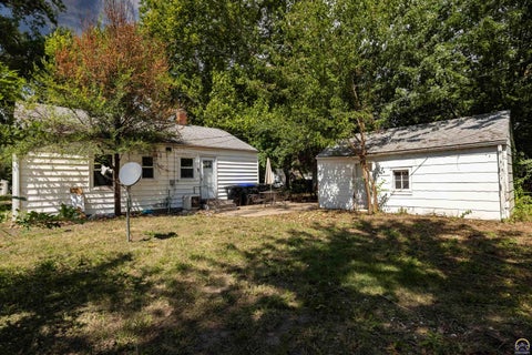 Tiny photo for 838 SW Webster Ave, Topeka, KS 66606 (MLS # 246330)