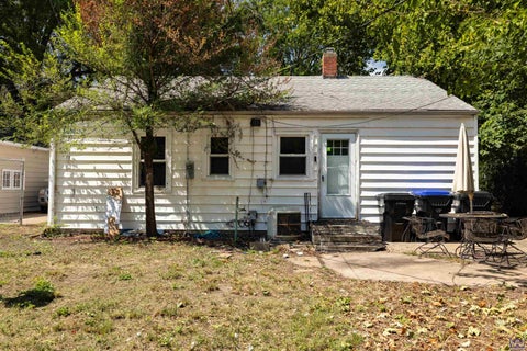 Tiny photo for 838 SW Webster Ave, Topeka, KS 66606 (MLS # 246330)