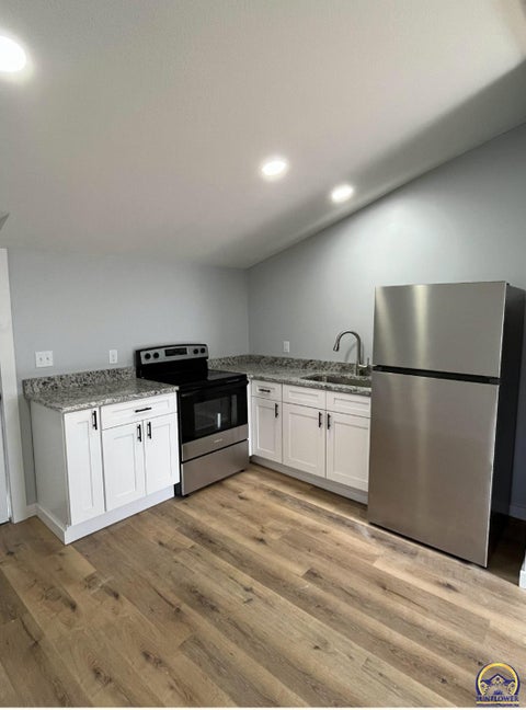 Tiny photo for 2820 SE Massachusetts Ave, Topeka, KS 66605 (MLS # 247143)
