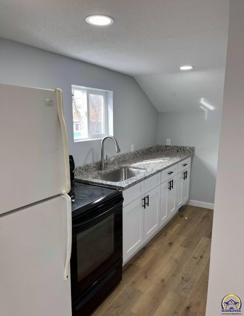 Tiny photo for 2820 SE Massachusetts Ave, Topeka, KS 66605 (MLS # 247143)