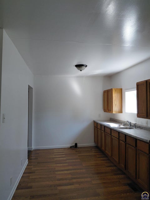 Tiny photo for 2820 SE Massachusetts Ave, Topeka, KS 66605 (MLS # 247143)