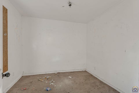 Tiny photo for 2820 SE Massachusetts Ave, Topeka, KS 66605 (MLS # 247143)