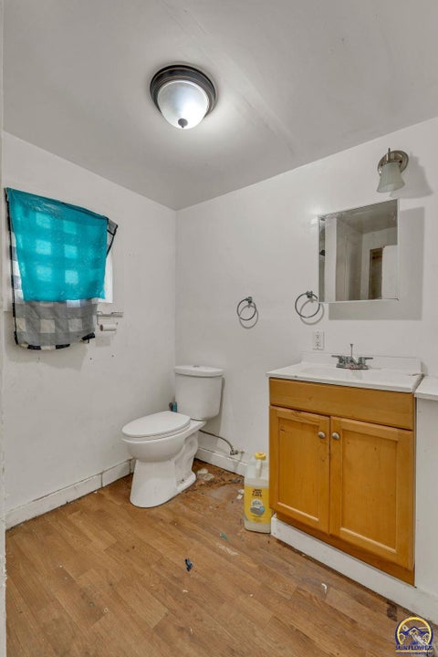 Tiny photo for 2820 SE Massachusetts Ave, Topeka, KS 66605 (MLS # 247143)