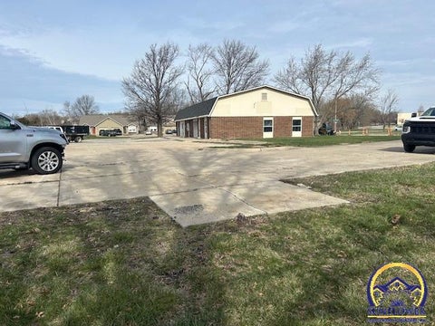 Tiny photo for 2852 Four Wheel Dr, Lawrence, KS 66047 (MLS # 243480)