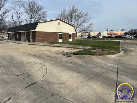 Tiny photo for 2852 Four Wheel Dr, Lawrence, KS 66047 (MLS # 243480)