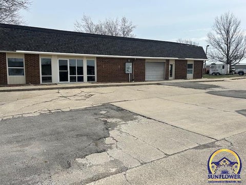 Tiny photo for 2852 Four Wheel Dr, Lawrence, KS 66047 (MLS # 243480)