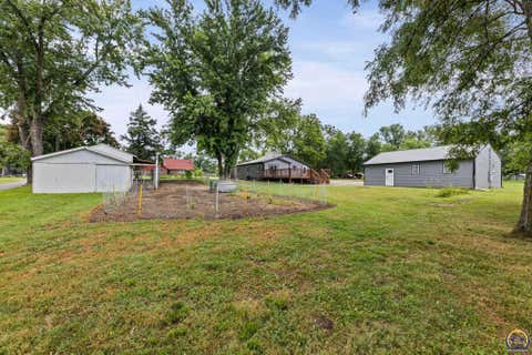 Tiny photo for 430 Monroe St, Pomona, KS 66076 (MLS # 246164)