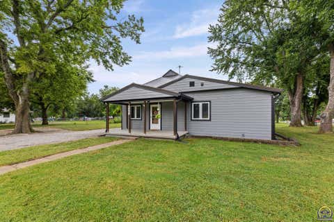 Tiny photo for 430 Monroe St, Pomona, KS 66076 (MLS # 246164)