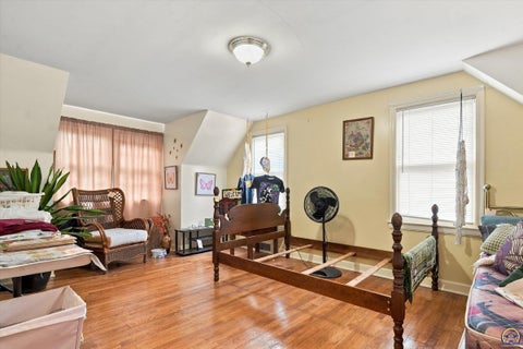 Tiny photo for 2800 SW Huntoon St, Topeka, KS 66604 (MLS # 246930)
