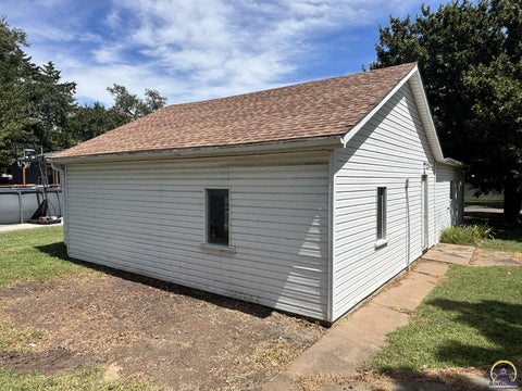 Tiny photo for 521 Elm St, Cottonwood Falls, KS 66845 (MLS # 246209)