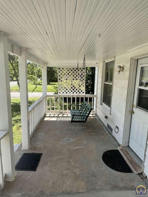 Tiny photo for 521 Elm St, Cottonwood Falls, KS 66845 (MLS # 246209)