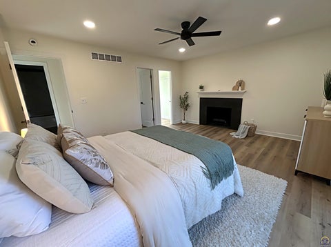 Tiny photo for 934 Pamela Ln, Lawrence, KS 66049 (MLS # 243357)
