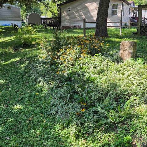 Tiny photo for 118 SE Willow Way, Topeka, KS 66609 (MLS # 246285)