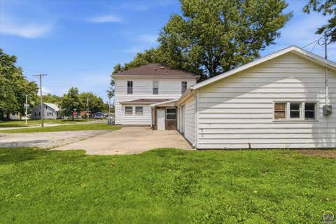 Tiny photo for 303 Market St, Osage City, KS 66523 (MLS # 245234)