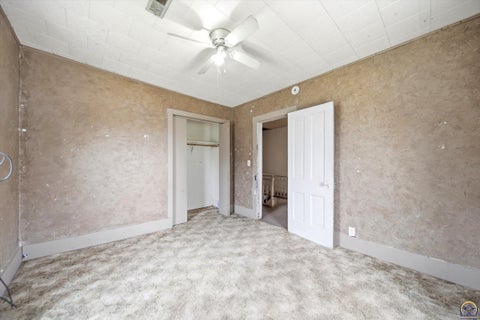 Tiny photo for 303 Market St, Osage City, KS 66523 (MLS # 245234)
