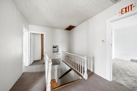 Tiny photo for 303 Market St, Osage City, KS 66523 (MLS # 245234)