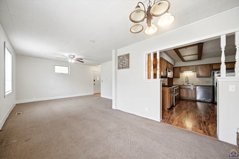 Tiny photo for 303 Market St, Osage City, KS 66523 (MLS # 245234)