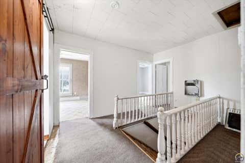 Tiny photo for 303 Market St, Osage City, KS 66523 (MLS # 245234)