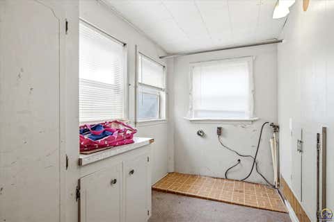 Tiny photo for 303 Market St, Osage City, KS 66523 (MLS # 245234)