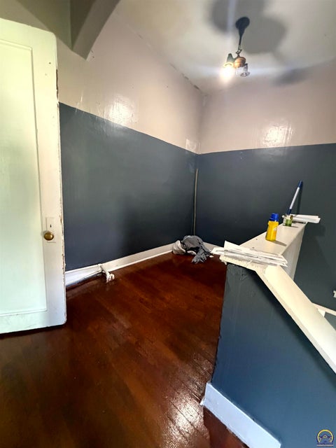 Tiny photo for 1050 SW 12th St #1198 SW Clay St, Topeka, KS 66604 (MLS # 247136)