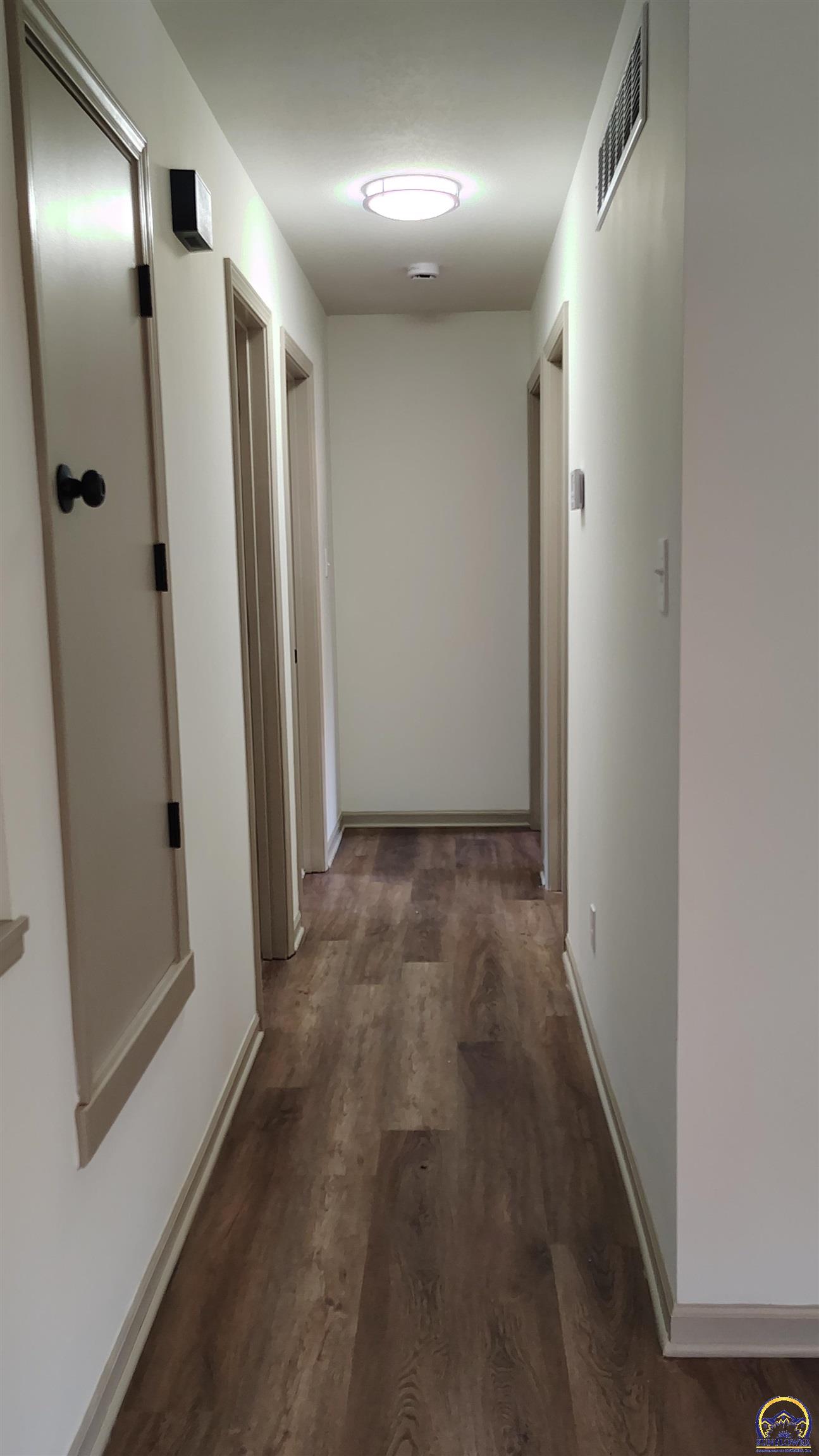 Auburn, Kansas 66402, United States, 3 Bedrooms Bedrooms, ,1 BathroomBathrooms,Residential,Pending,188281