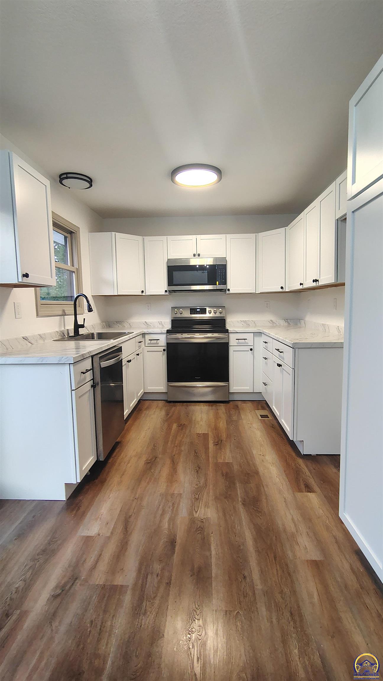 Auburn, Kansas 66402, United States, 3 Bedrooms Bedrooms, ,1 BathroomBathrooms,Residential,Pending,188281