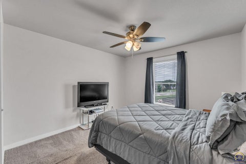 Tiny photo for 58705872 SW Woodbridge Dr, Topeka, KS 66606 (MLS # 244697)