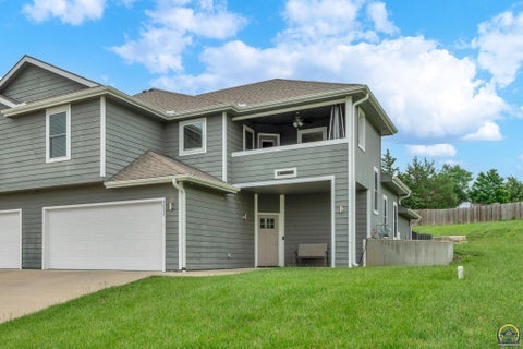 Tiny photo for 58705872 SW Woodbridge Dr, Topeka, KS 66606 (MLS # 244697)
