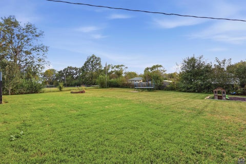 Tiny photo for 4539 NW Netherland Dr, Topeka, KS 66618 (MLS # 247077)