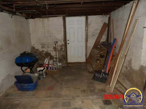 Tiny photo for 702 New York Ave, Holton, KS 66436 (MLS # 246178)