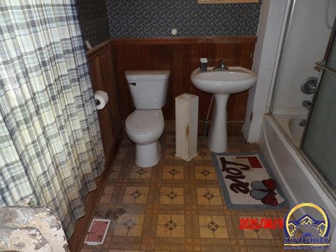 Tiny photo for 702 New York Ave, Holton, KS 66436 (MLS # 246178)