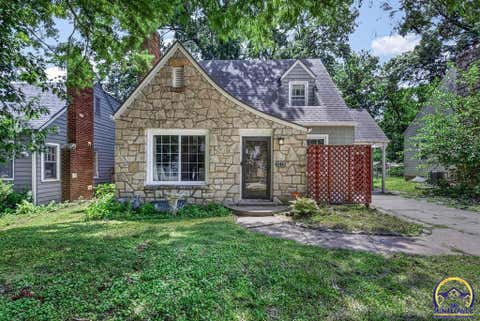 Photo of 3115 SW 11th St, Topeka, KS 66604 (MLS # 245578)