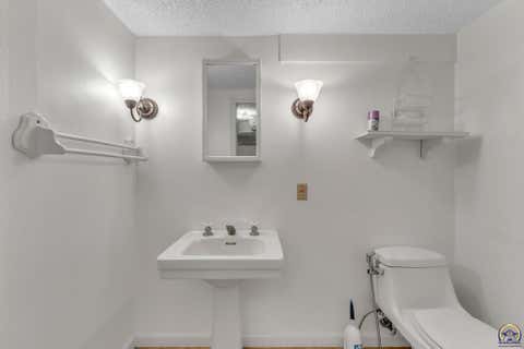 Tiny photo for 1278 SW Collins Ave, Topeka, KS 66604 (MLS # 245401)