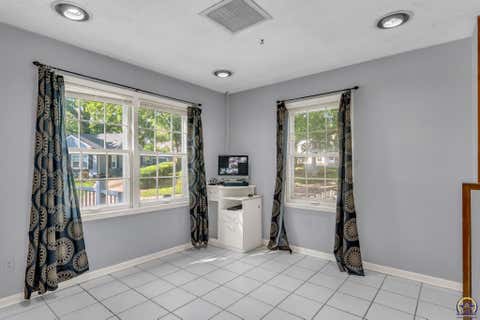Tiny photo for 1278 SW Collins Ave, Topeka, KS 66604 (MLS # 245401)