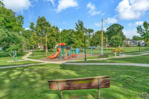 Tiny photo for 1278 SW Collins Ave, Topeka, KS 66604 (MLS # 245401)