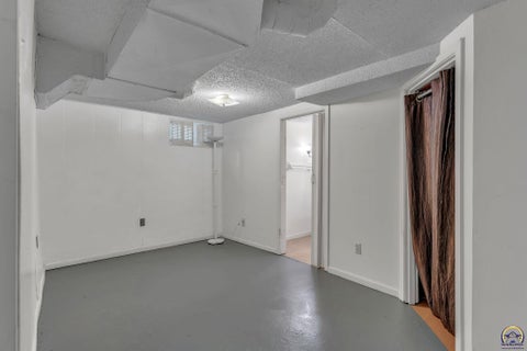 Tiny photo for 1278 SW Collins Ave, Topeka, KS 66604 (MLS # 245401)