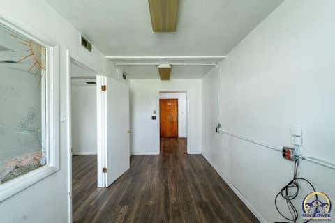 Tiny photo for 1435 SE Madison St, Topeka, KS 66607 (MLS # 244942)