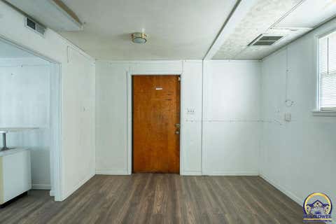 Tiny photo for 1435 SE Madison St, Topeka, KS 66607 (MLS # 244942)