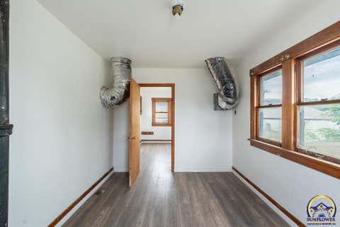 Tiny photo for 1435 SE Madison St, Topeka, KS 66607 (MLS # 244942)
