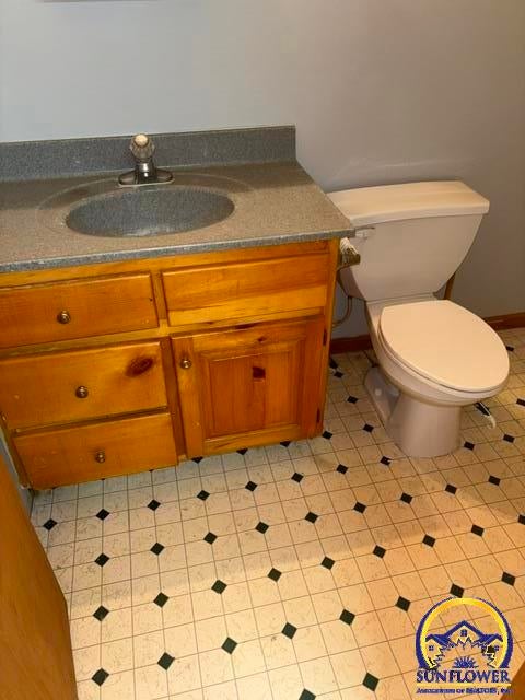 Tiny photo for 10132 Hickory Rd, Ozawkie, KS 66070 (MLS # 246800)